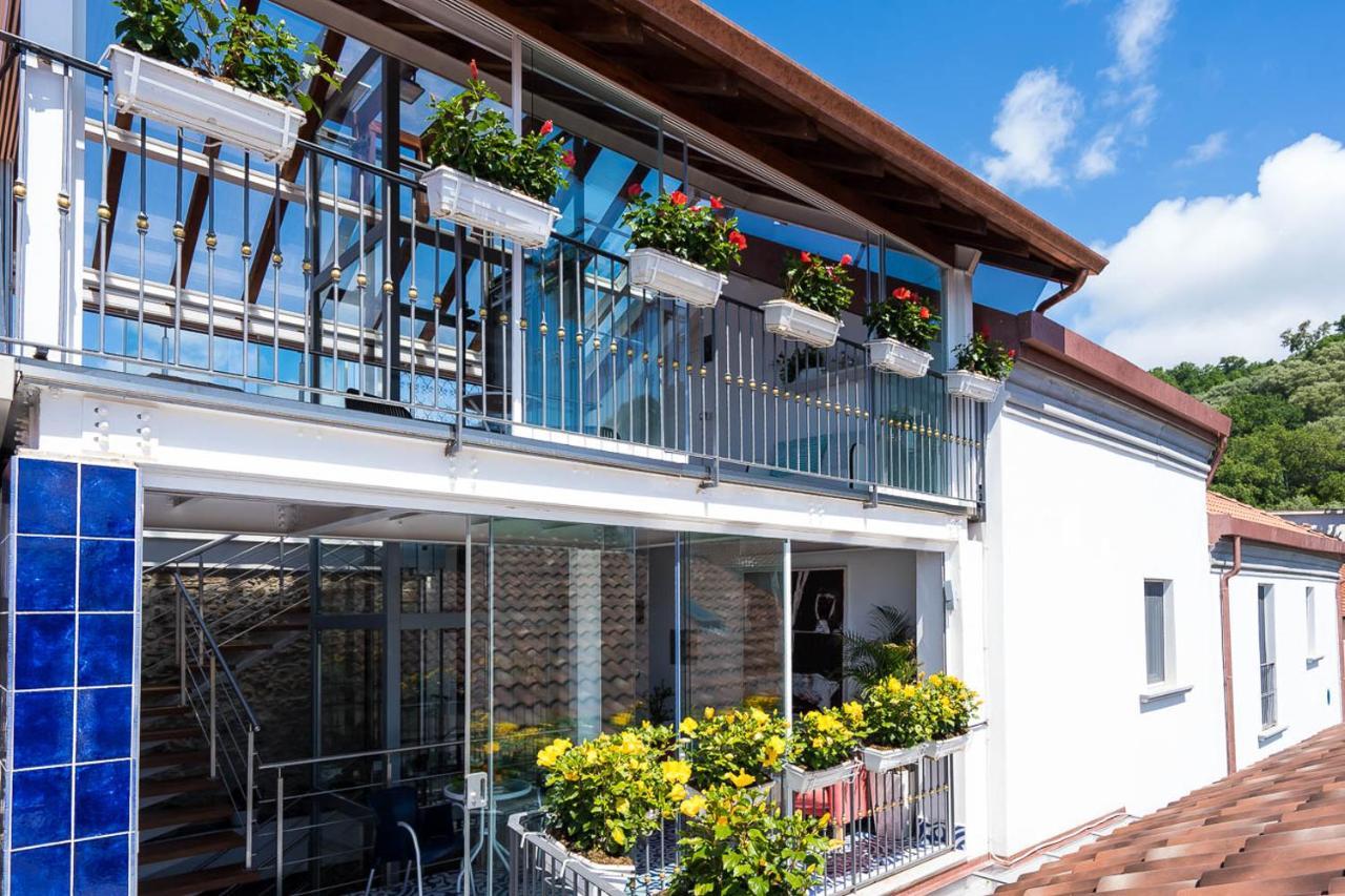 Ispani Inn Resort Екстериор снимка