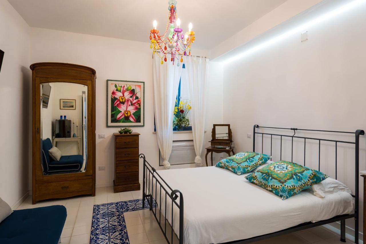 Ispani Inn Resort Екстериор снимка