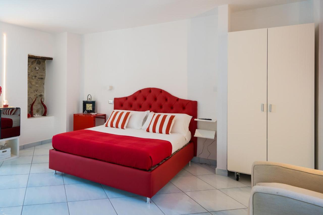 Ispani Inn Resort Екстериор снимка