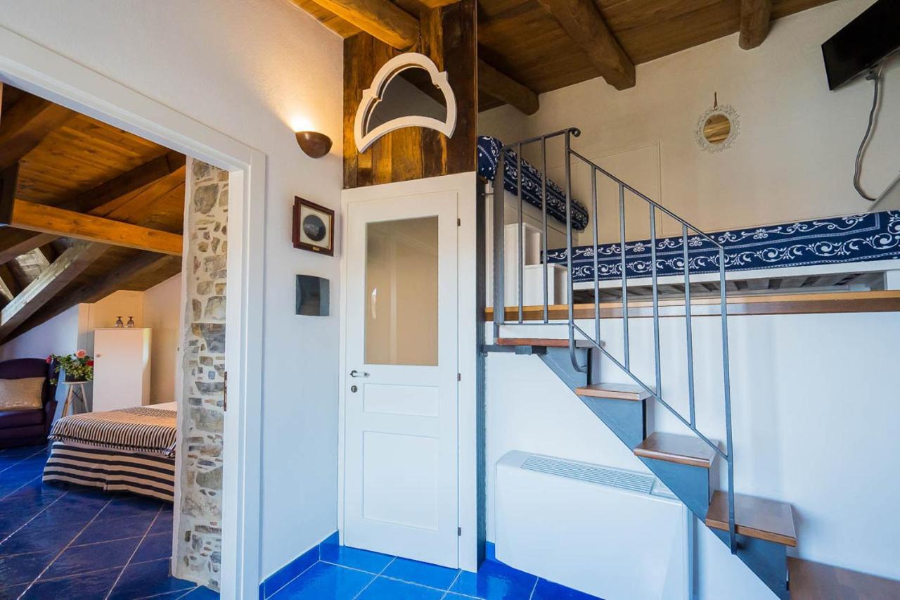 Ispani Inn Resort Екстериор снимка